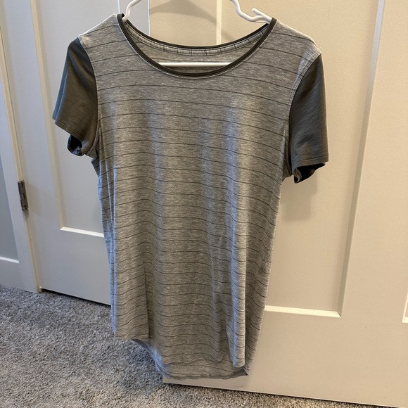 WORN ONCE!! Lululemon sort sleeve shirt - Picture 2 of 2